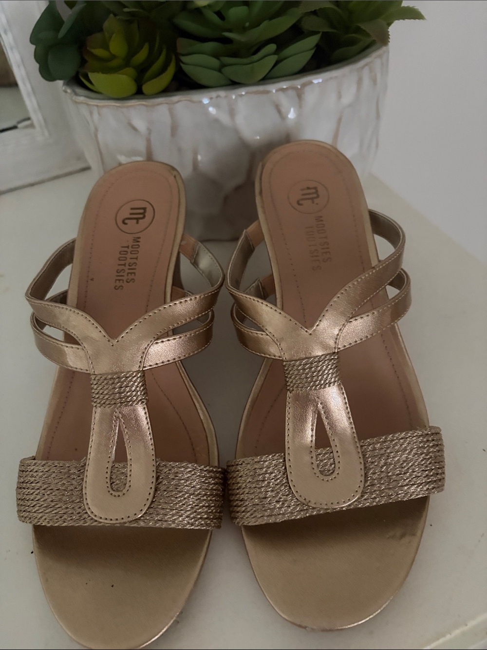 Mootsies Tootsies Gold Braided Slide Sandals